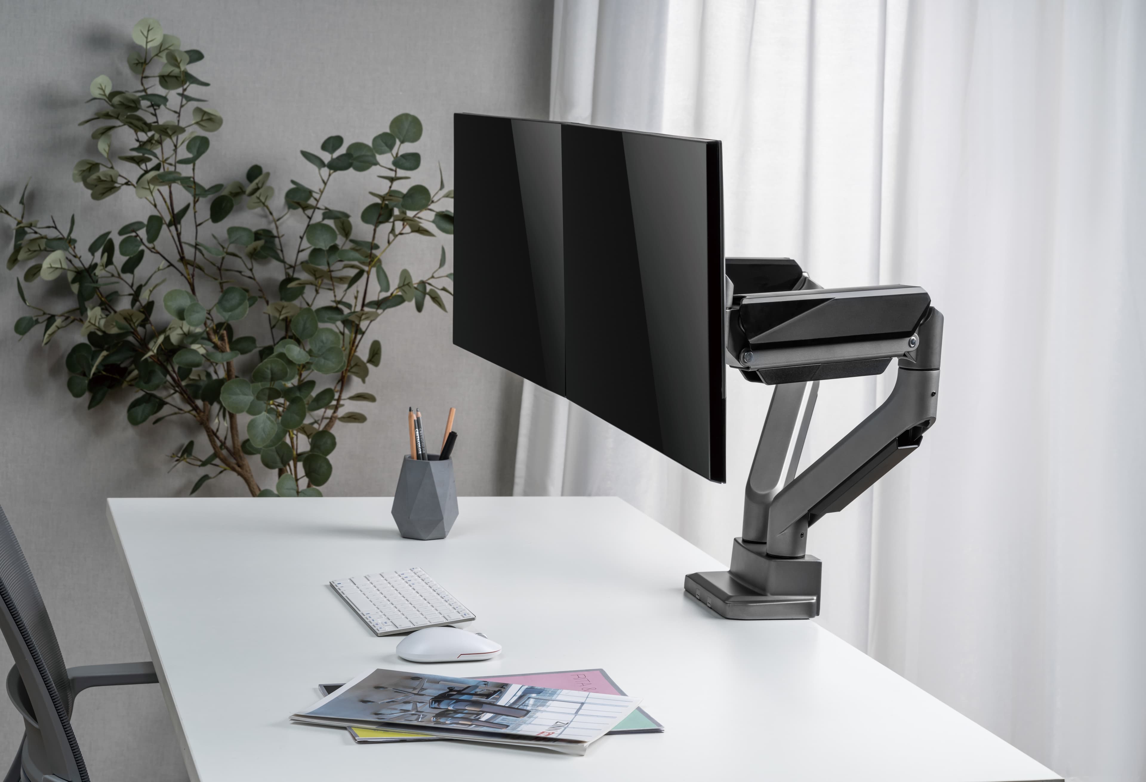 Ergonomic Mounts