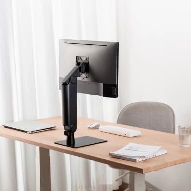 SH78 T01 Articulating Single Monitor Arm Scenery Image